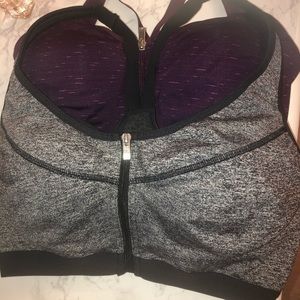 2 VSX SPORT BRAS 34DD 💸💸